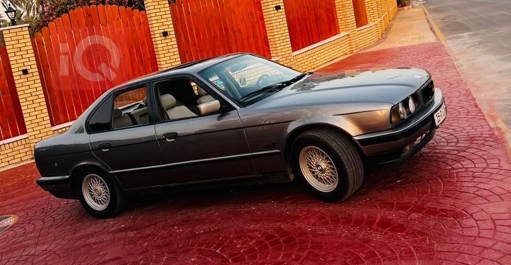 بي ام دبليو الفئة 5